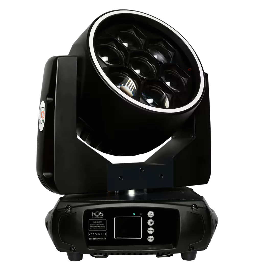 FOS Scorpio Wash mit 7 x 60W LED, Zoom und Vortex-Effekt freigestellt